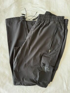 Men's Black Utility Cargo Jogger Pants